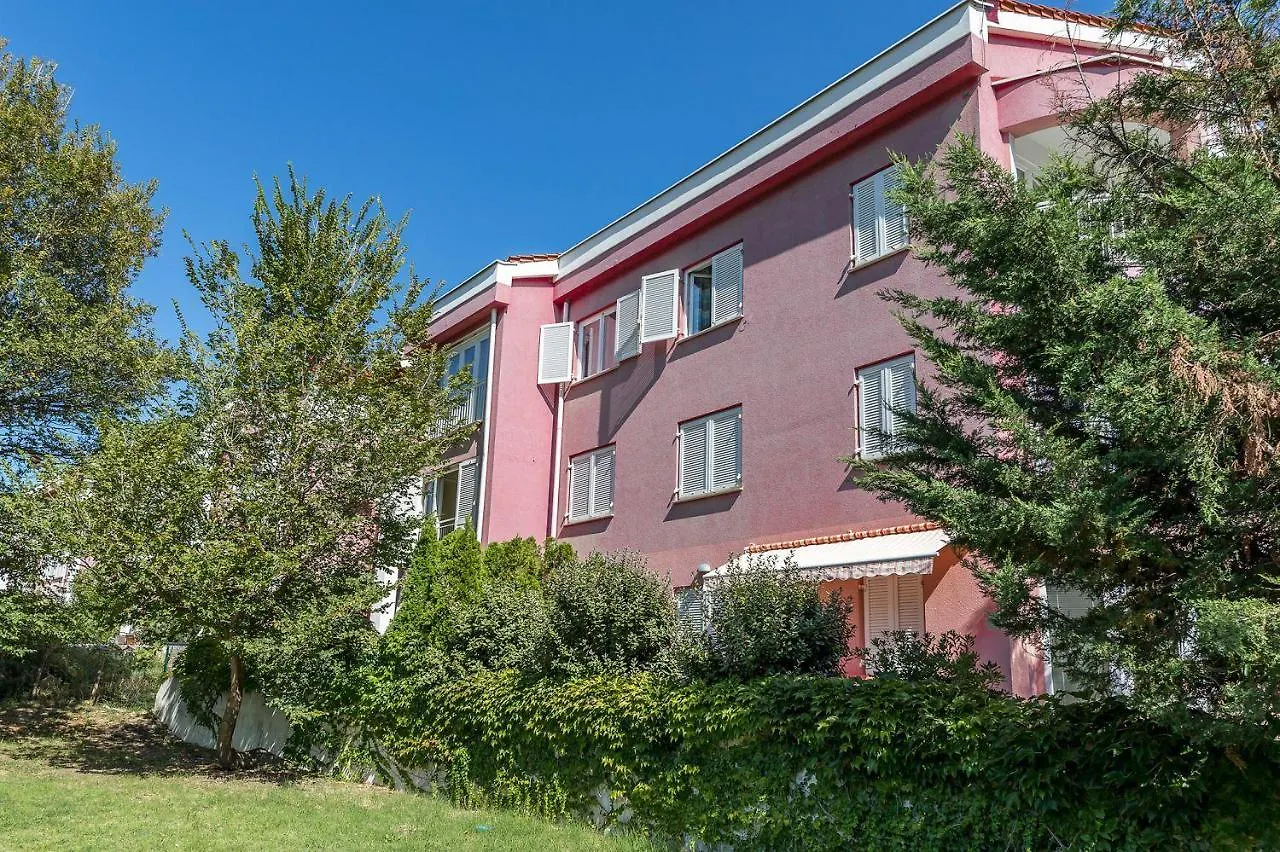 Apartment Nur 350 Meter Zum Strand Mit Klima, Wifi Baska
